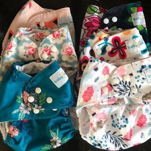 6 almost new babygoal cloth diapers